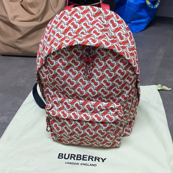 Authentic Burberry TB Backpack - Picture 2 of 8